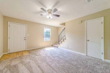 Main picture of 1740 Baltimore Dr