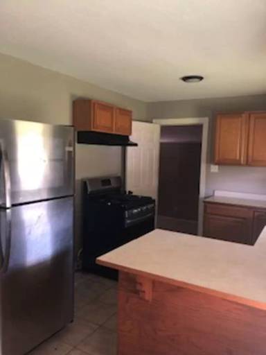 Main picture of 5818 Jenny Lind Pl