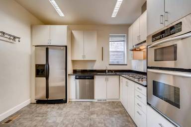 Main picture of 2207 W 33rd Ave