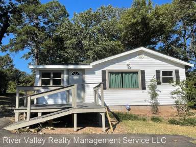 Main picture of 1515 Hilltop Dr