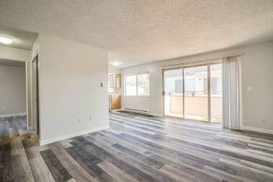 Main picture of 717 State Ave N