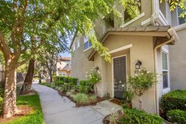 Main picture of 27274 Arbor Pl