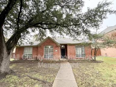 Main picture of 8621 Crested Cove Ct