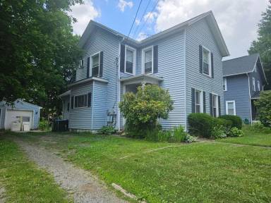 Main picture of 424 Stinaff St