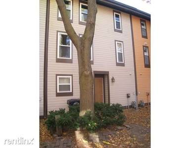 Main picture of 23 Lilac Ct