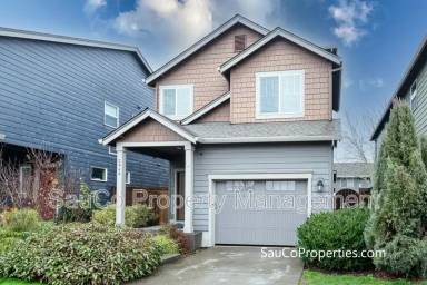 Main picture of 3953 SE Lone Oak St