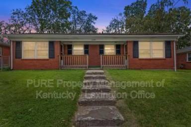 Main picture of 2184 Winterberry Dr