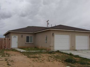 Main picture of 8430 Columbine Ave