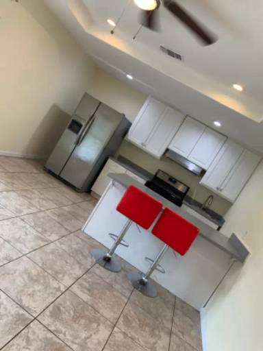 Main picture of 8613 Wynlea St