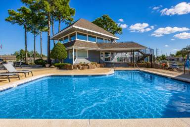 Main picture of Riverbend Apartments