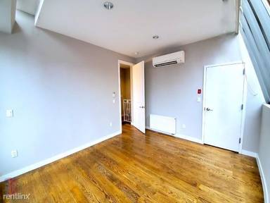 Main picture of 167 W 10th St