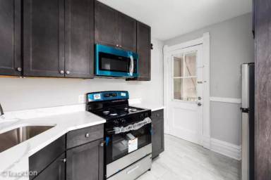 Main picture of 6733 31st St