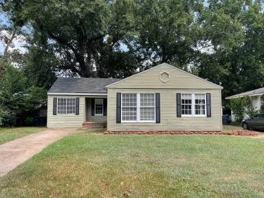 Main picture of 3717 Greenway Pl