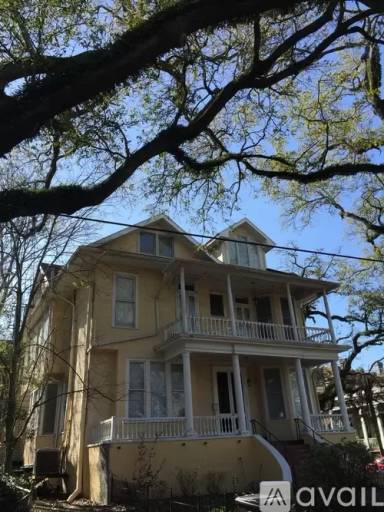 Main picture of 1636 Peniston St