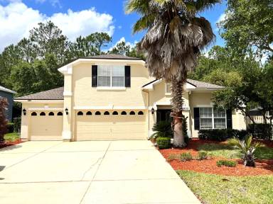 Main picture of 355 Stonehurst Pkwy