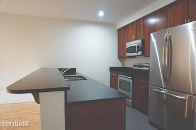 Main picture of 26 New Derby St