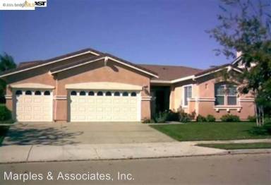 Main picture of 233 Continente Ave