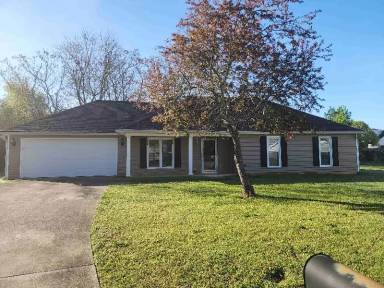 Main picture of 108 Duxbury Ct