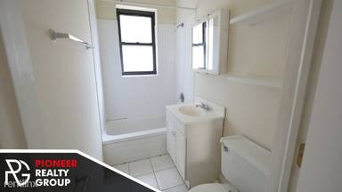 Main picture of 3720 1/2 N Pine Grove Ave