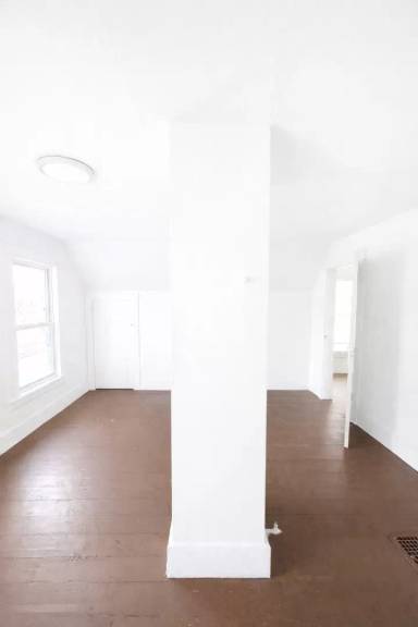 Main picture of 219 Ridge Ave