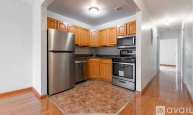 Main picture of 139 W 14th St