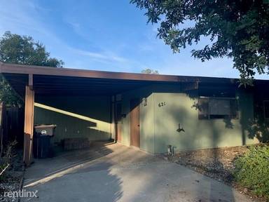 Main picture of 619 Villanova Dr