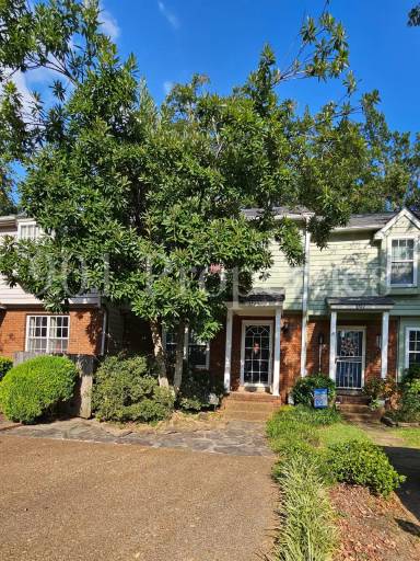 Main picture of 3740 Charleston Sq