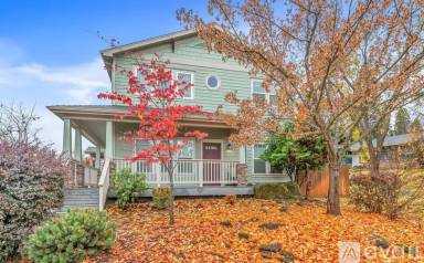 Main picture of 101 McCully Ln