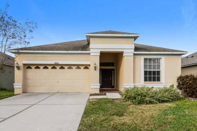 Main picture of 30551 Annadale Dr