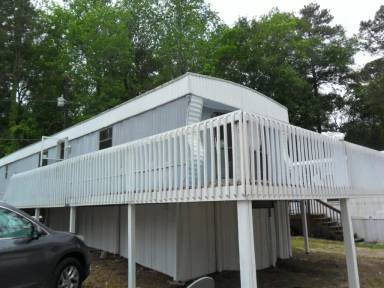 Main picture of Parkwood Mobile Home Park