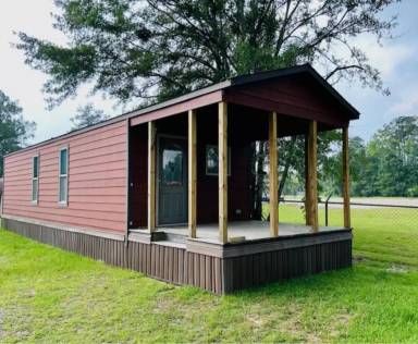 Main picture of 134 County Road 743