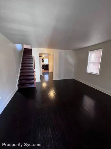 Main picture of 218 Maryland Ave