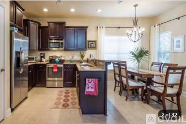 Main picture of 76 Mosaic Oaks Cir