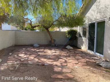Main picture of 9011 Iron Crow Ave