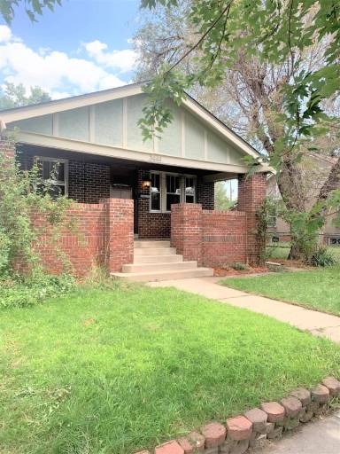 Main picture of 3444 N Race St