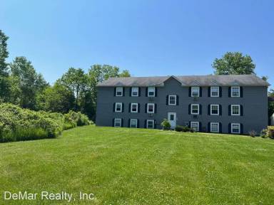 Main picture of 3805 Indian Run Dr