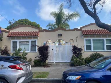 Main picture of 963 E 5th St