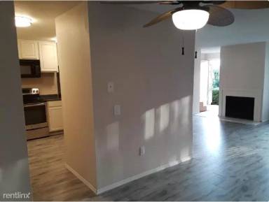 Main picture of 12415 73rd Ln S