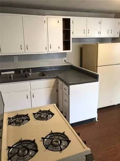 Main picture of 270 15th St