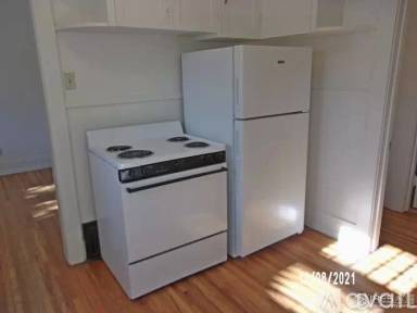 Main picture of 1632 14th Ave