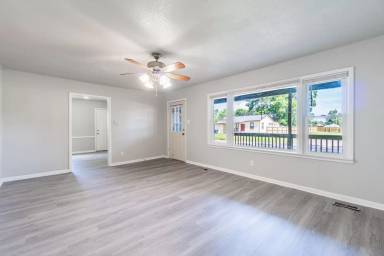 Main picture of 3806 Armour Ave