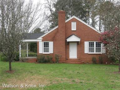 Main picture of 1515 Washington Rd