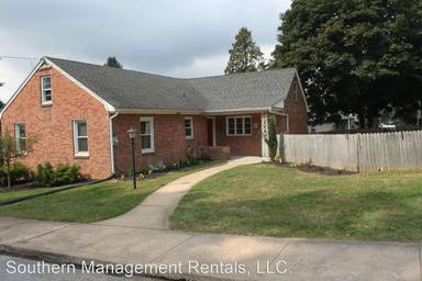 Main picture of 431 N Main St