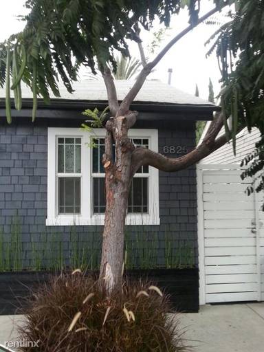 Main picture of 6825 Fountain Ave