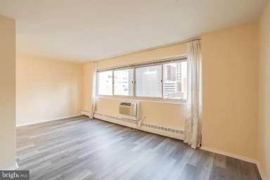 Main picture of River West Condominium