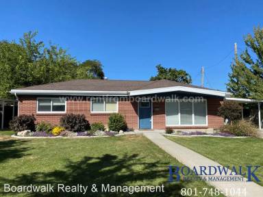 Main picture of 552 W Anderson Ave