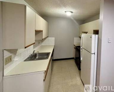 Main picture of 1535 Dixwell Ave