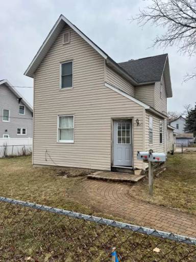 Main picture of 1050 9th St