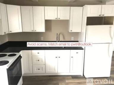 Main picture of 52 Main St
