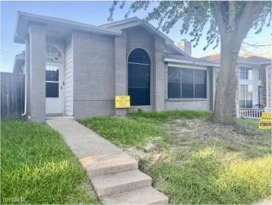 Main picture of 1501 Savannah St